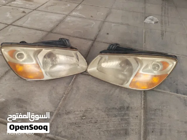 اضوية امامية كيا سيراتو 2007 أصلي للبيع