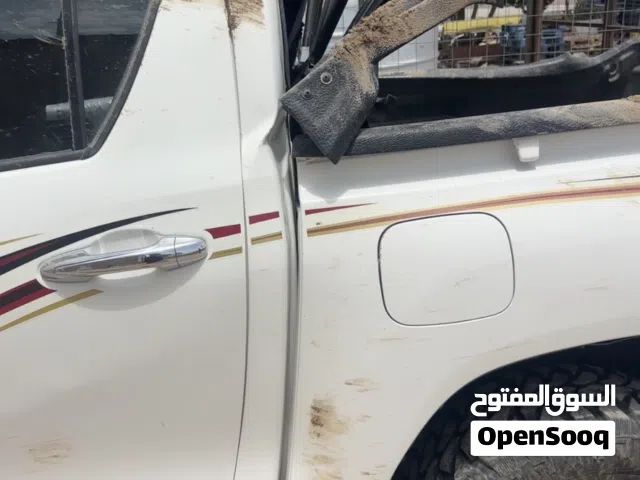 2020 تويوتا هيلوكس DLX