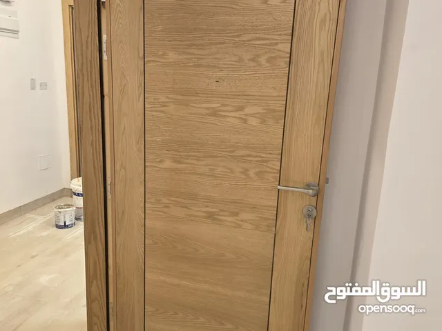 ابواب خشب جديد