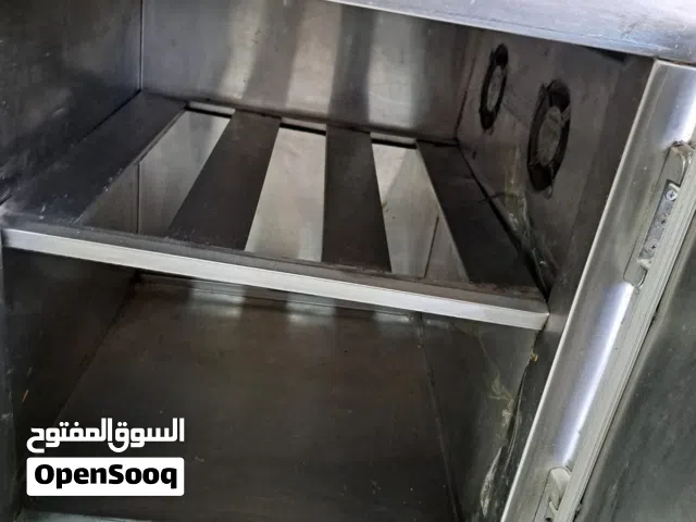 ثلاجة سلطة للبيع
