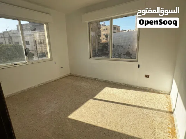 شقة للايجار فب الهاشمي الشمالي خلف مدرسة الزبيدية / للعرسان فقططططططططططط