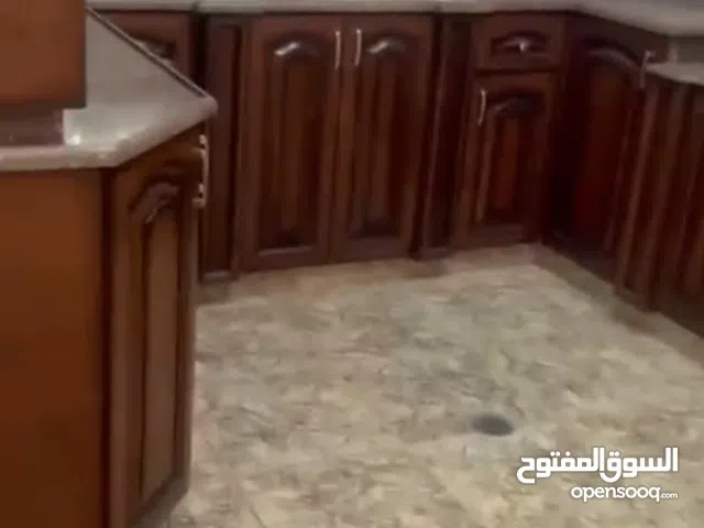 160 m2 3 Bedrooms Apartments for Sale in Ramallah and Al-Bireh Um AlSharayit