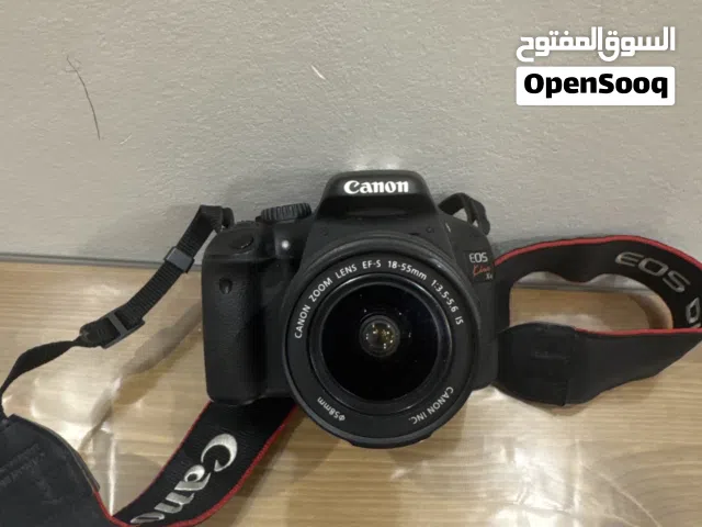 كاميرة كانون EOS X4