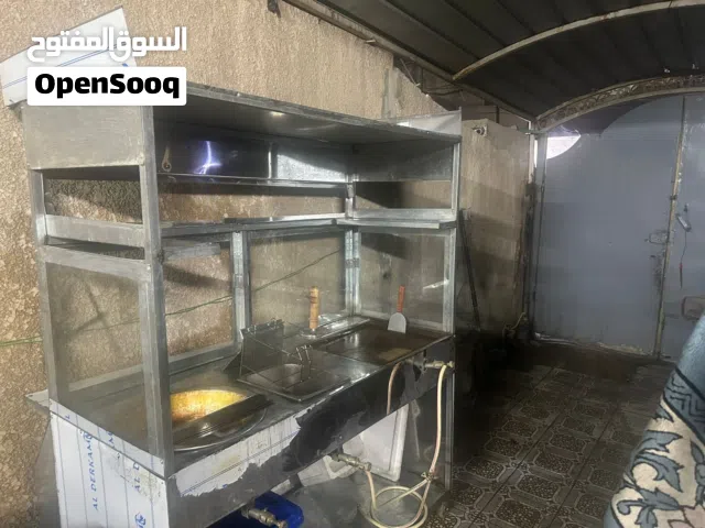 عربانة شواء بركر وفنكر وفلافل نضيفة جداً للبيع اقرئ الوصف