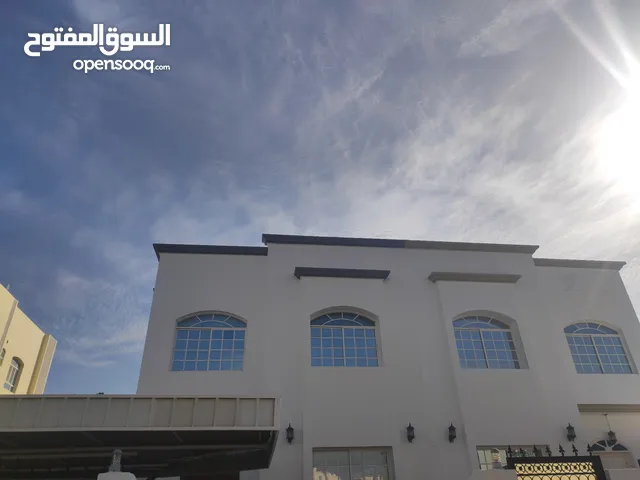 470m2 More than 6 bedrooms Villa for Sale in Muscat Al Mawaleh