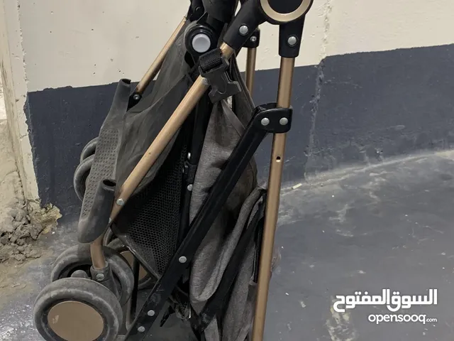 غراض طفل متنوعة للبيع والسعر مناسب