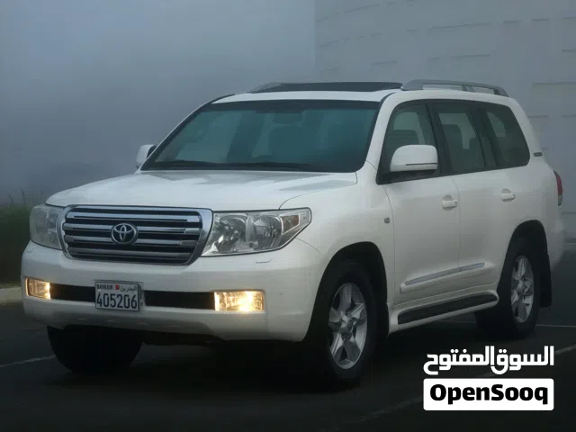 تويوتا لاندكروزر TOYOTA Land Cruiser VXR 2011 / نسخة الـ 6th Anniversary