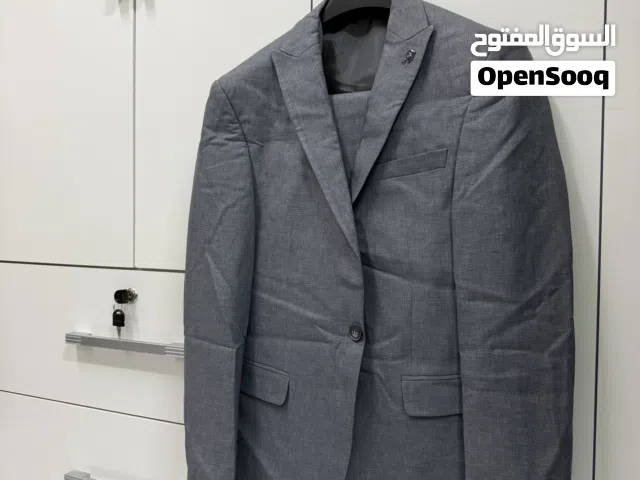 Elegant Daniel Armoni 3-Piece Suit – Charcoal Grey (Size 50/L)