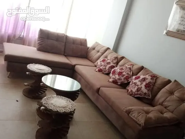 ركنة لون بني المقاس 2×3 العمق 90 خشب موسكي مستورد