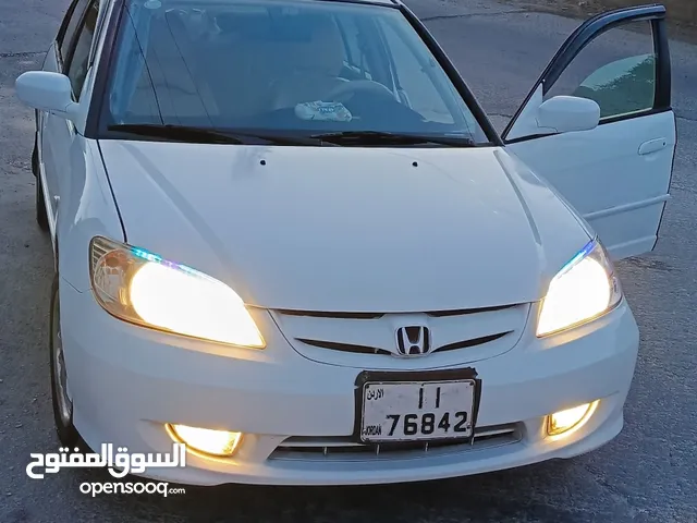 هوندا سيفك تومتيك 2004 بسعر 5500 دينار