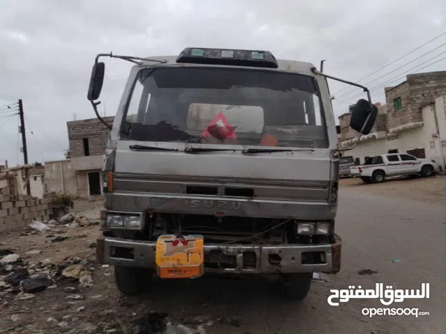 تنكر ايسوزو 91 للبيع المستعجل بغرض السفر بسرعة فرقه