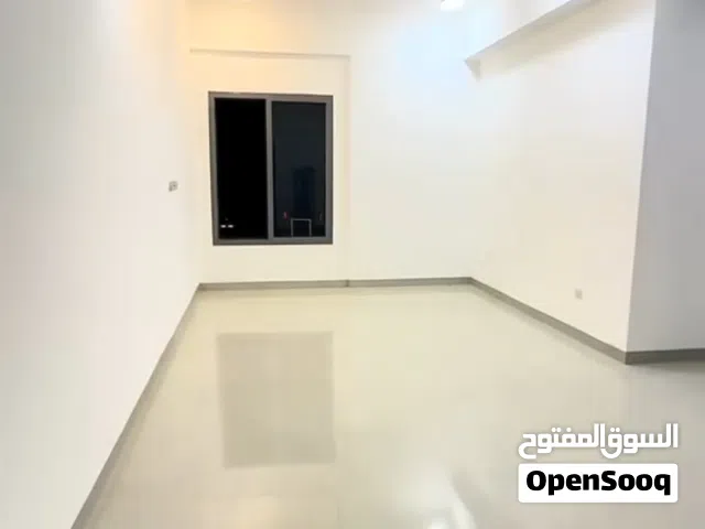 للايجار شقة في السالمية ق5 3غرف مع غرفة خادمةApartment for rent in Salmiya, Block 5