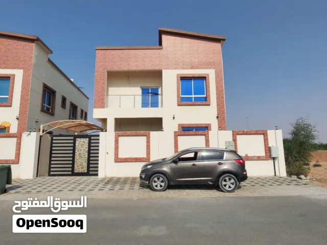 6000 ft² 5 Bedrooms Villa for Rent in Ajman Al-Zahya