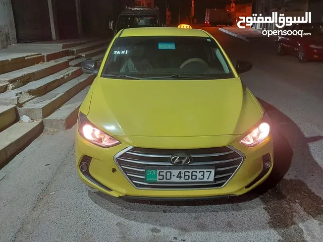 تاكسي اصفر للبيع الزرقاء