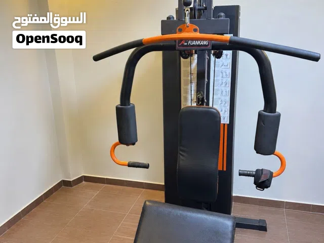 جيم هوم في حاله ممتازه جدا جدا وثقيل وفخم