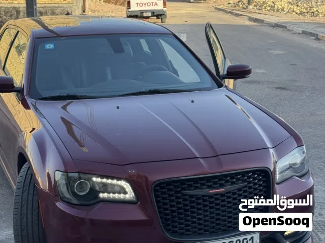 اوباما 2022 ، 300S,V8