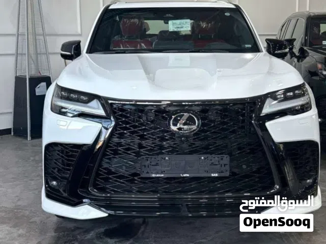 لكزس standard LX 2025 زيرو يوفرها سما القزاز لتجارة وبيع السيارات
