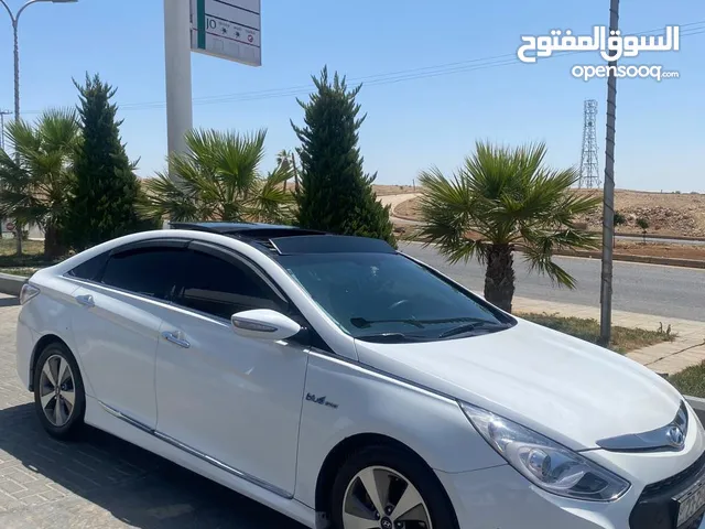 سوناتا كوري هايبرد 2012