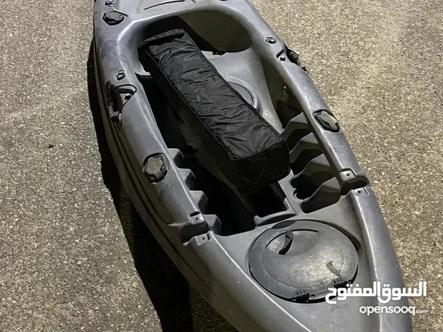 كاياك للبيع