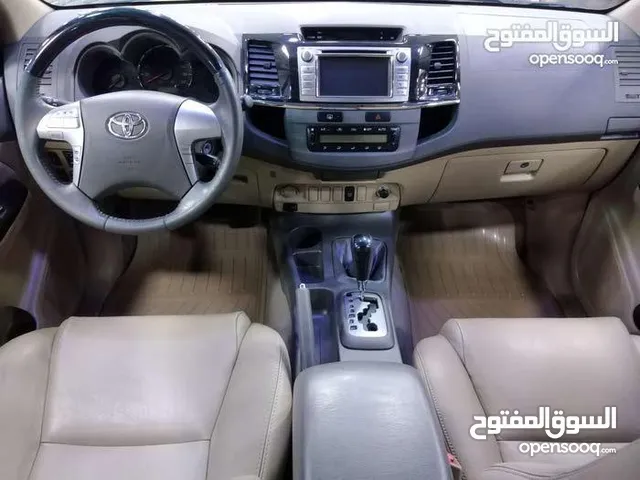 تويوتا فورتشينر- V6 - 4000cc- 2013- 87000km
