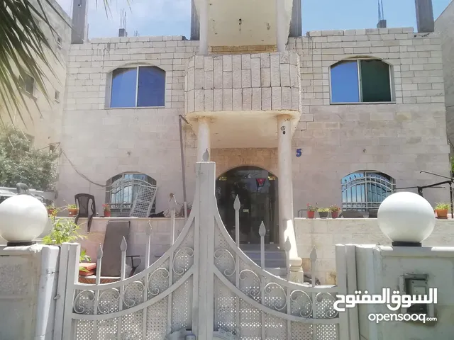 400 m2 More than 6 bedrooms Townhouse for Sale in Amman Al-Jweideh