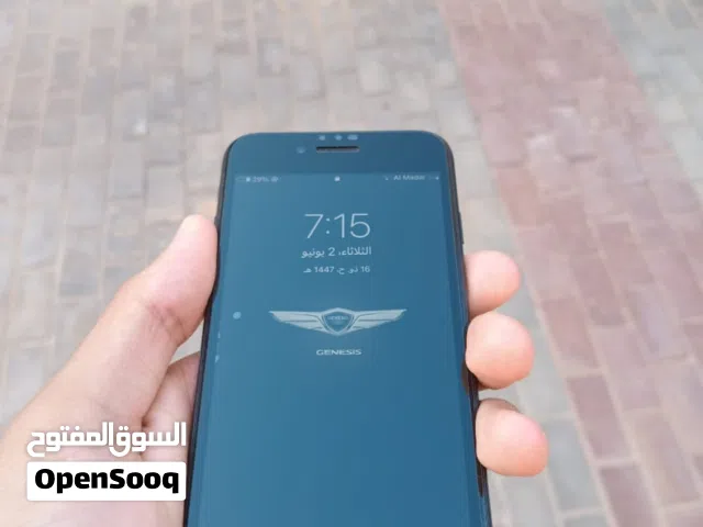 ايفون7ربي يبارك تم ايعادة انشر لعدم المصدقيه