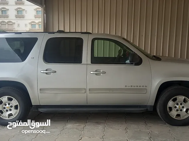 Used Chevrolet Suburban in Al Ahmadi