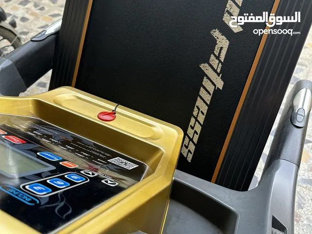 جهاز جري مع تكسير شحوم استعمال منزلي ونضيف وماركه ممتازة جداً