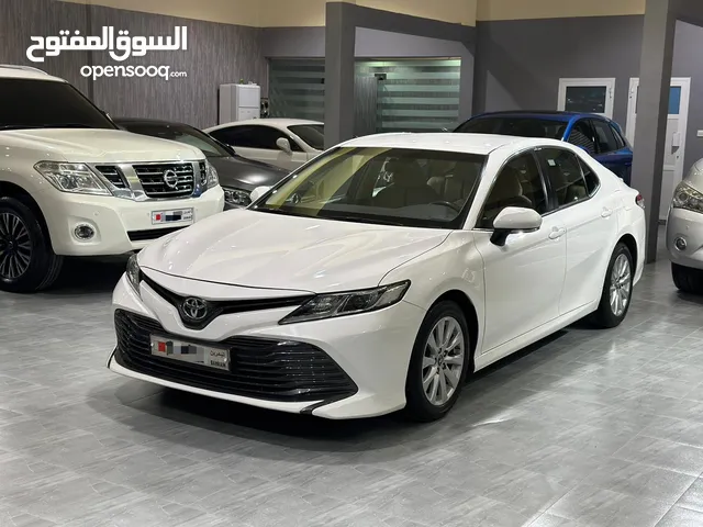 CAMRY LE 2019
