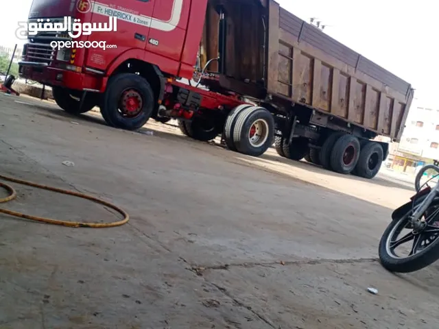 راس قاطره فولفو 460 معا القلاب محورين للبيع