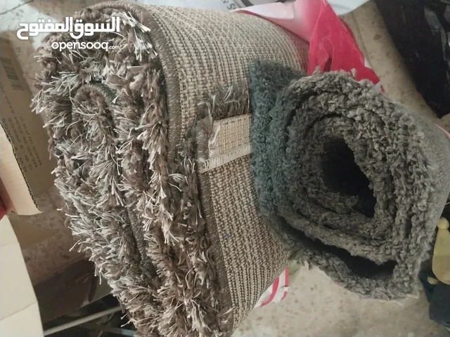 مجموعة أغراض للبيع