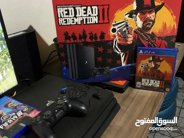 PlayStation 4 Pro يعتبر جديد استعمال قليل جدا  بسعر حرق للبيع المستعجل لحق حالك