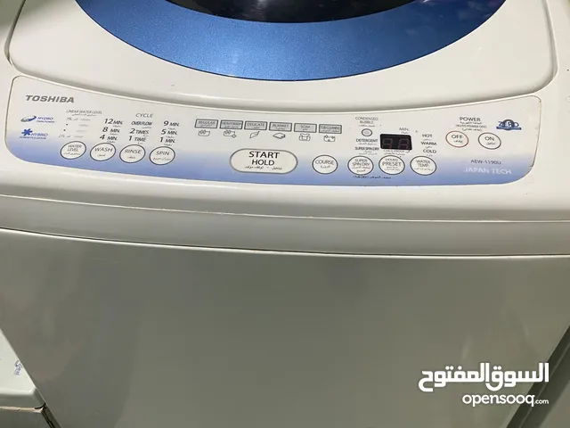 غسالة توشيبا فوق اوتوماتيك 11 ك بحالة رائعة