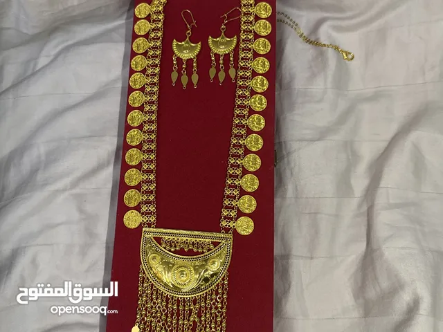 Middle eastern jewelry set