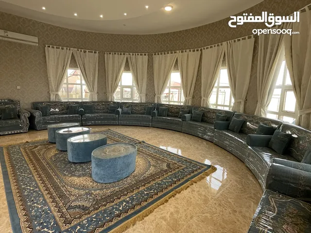 2 Bedrooms Chalet for Rent in Buraimi Al Buraimi