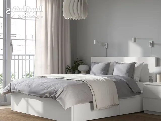 سرير كينج ابيض من ايكيا مستعمل بحالة ممتازة  king bed white from Ikea used