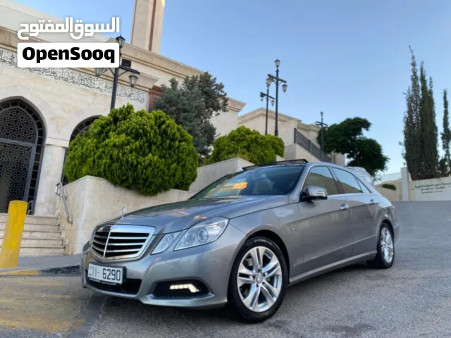 2010 Mercedes Benz E-Class E 200