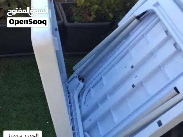 طاولة الشنطة  مع كراسي طوي للعزايم واعياد الميلاد والرحل