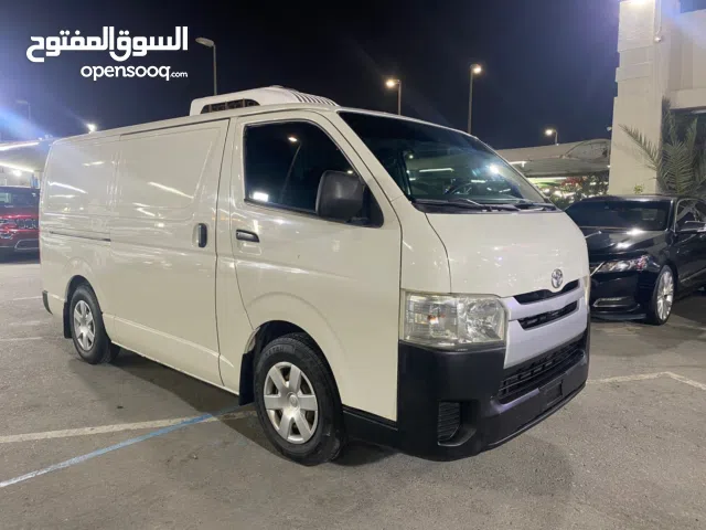 Used Toyota Hiace in Sharjah