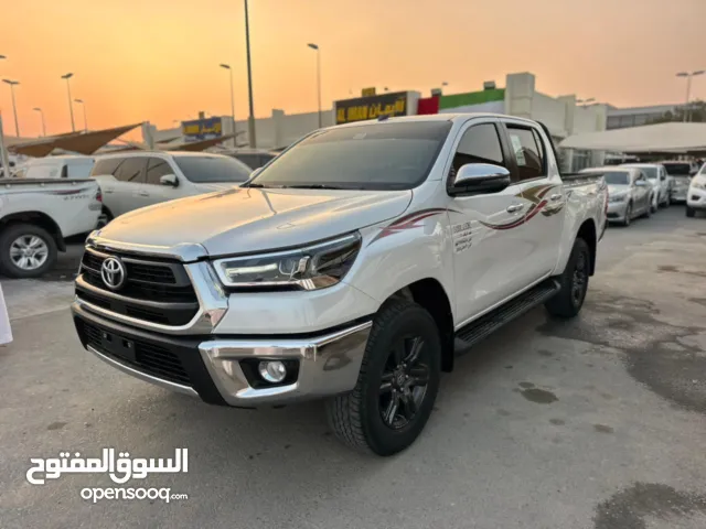 هيلوكس 2025 جير اتوماتيك فل  مواصفات