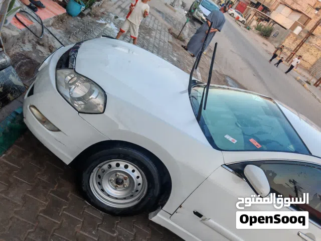 رينو سافران 2011