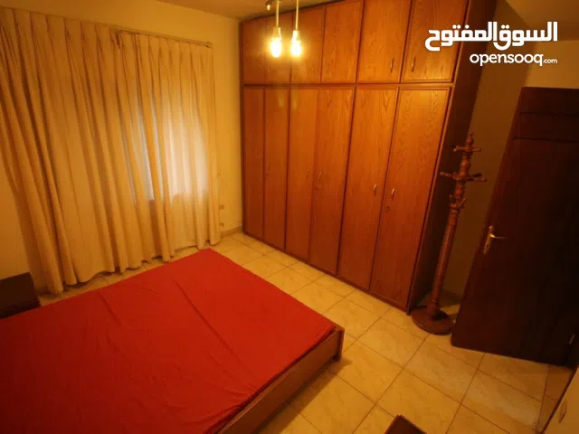 85 m2 2 Bedrooms Apartments for Sale in Amman Um Uthaiena