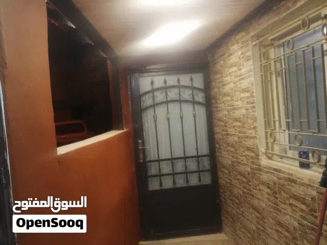 شقة مفروشة للايجار وسط مأدبا