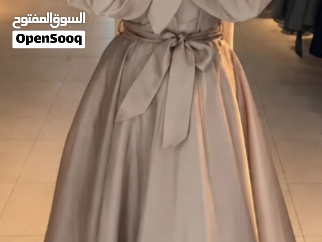 فستان بيج راقي وفخم