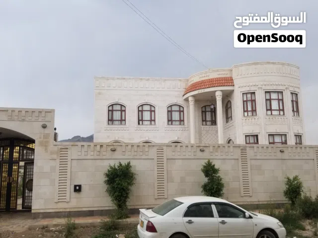 فيلا فخمة بدروم ودورين مشطب لكس