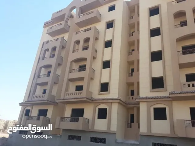 شقه مميزه جدا للببع بكمبوند المحامين