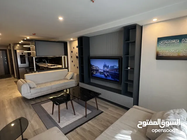 شقه للايجار غرفتين وصاله مؤثثه VIP