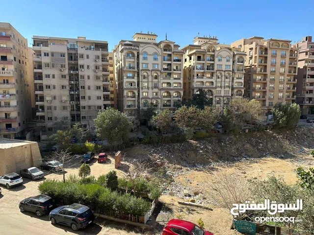 180 m2 3 Bedrooms Apartments for Sale in Cairo Maadi