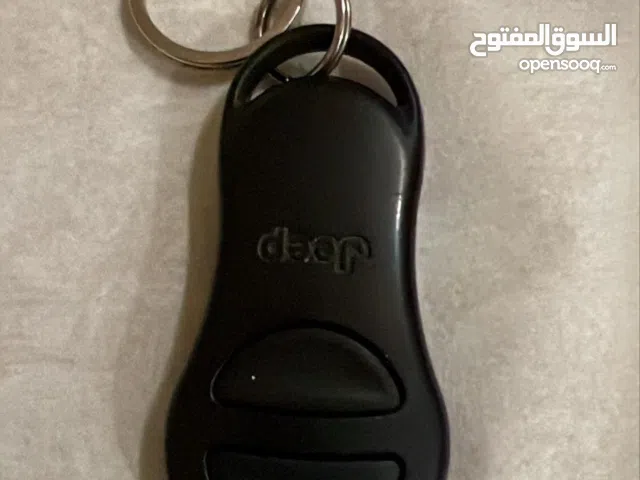 مفتاح قراند شيروكي 2004