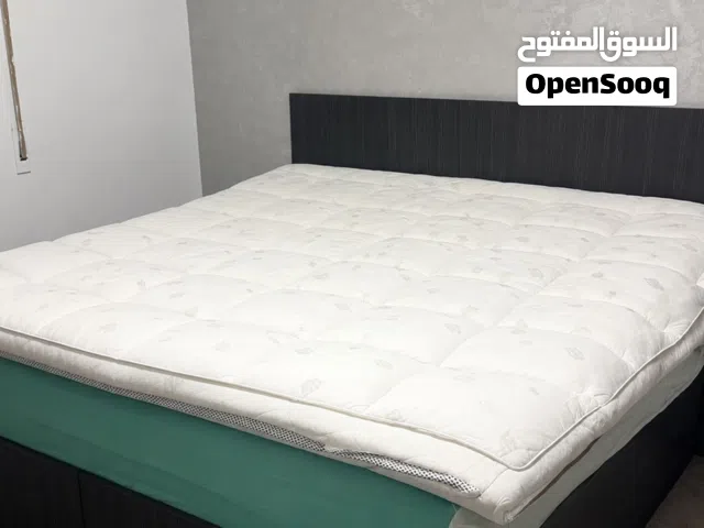 تختين او سريرين للبيع هيدروليك